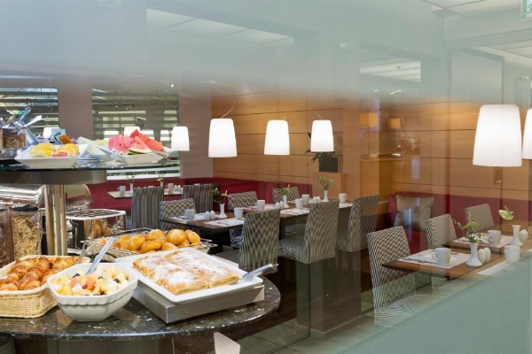 Holiday Inn Vienna City image 20