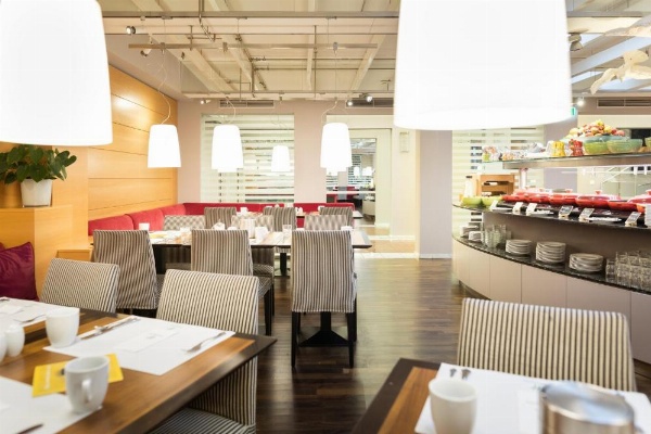 Holiday Inn Vienna City image 25